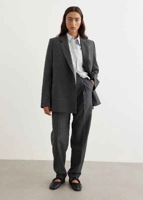 Single-Pleat Tapered Trousers