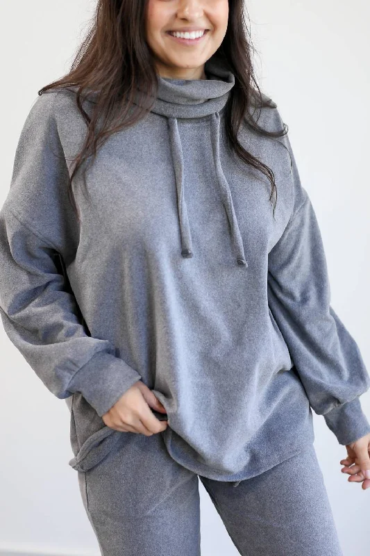 Cozy On The Run Shift Top In Charcoal