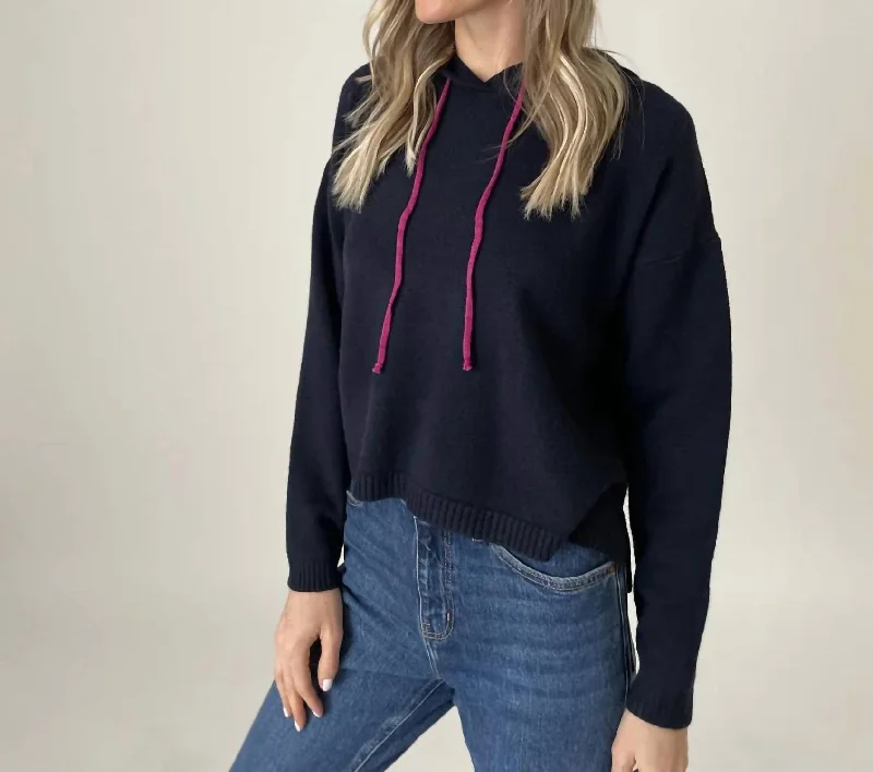 Good Mood Hoodie In Navy